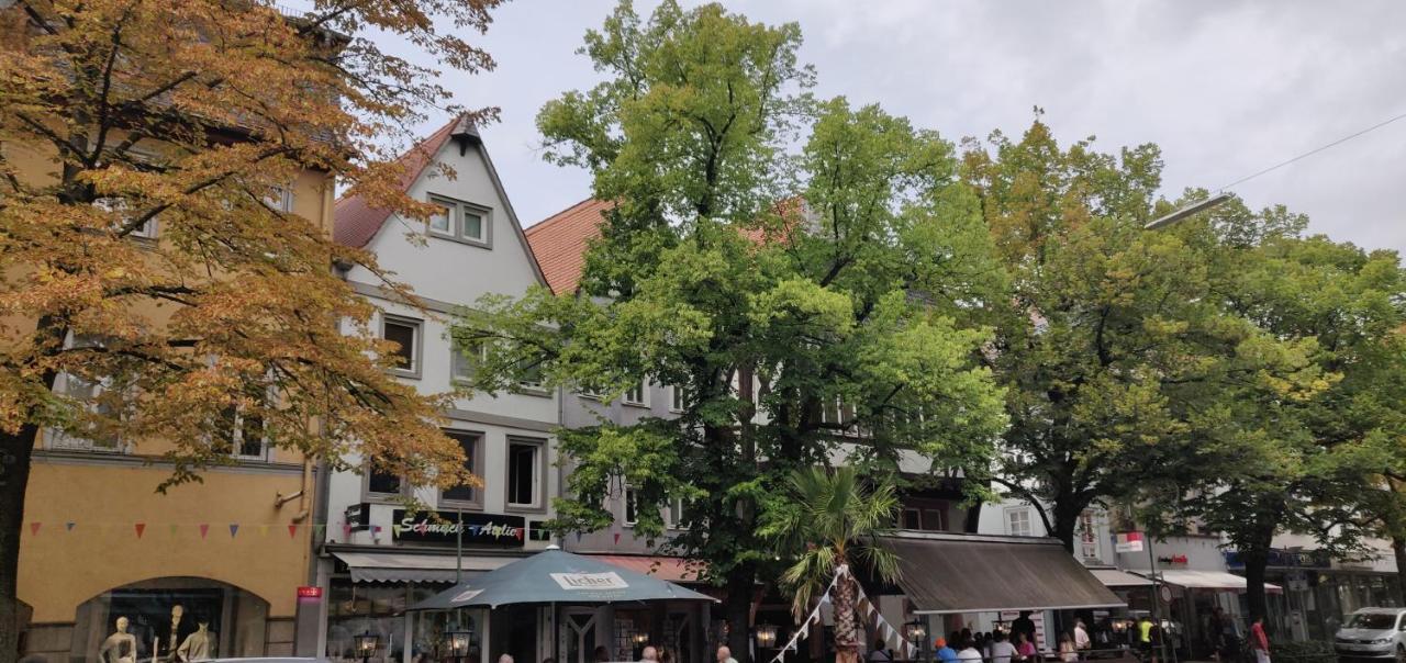 Stylische 2-Zimmer Wohnung - Balkon - Parkplatz - Netflix - Arbeitsplatz Friedberg  Exterior foto